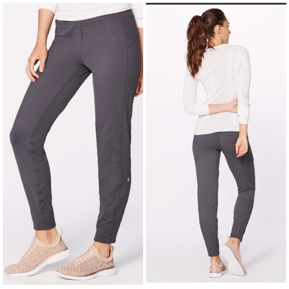 lululemon athletica Pants - lululemon Run on Jogger Pant Carbon size 6